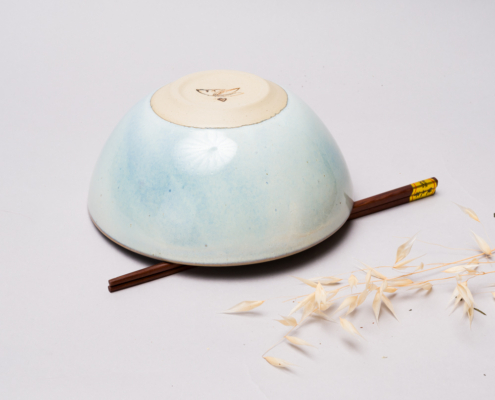 céramique utilitaire. Bol grès émaillé. collection originale Bleu Nuage